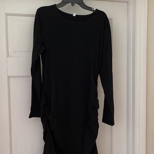 5/$25 ⭐️ Long Sleeve Black Dress